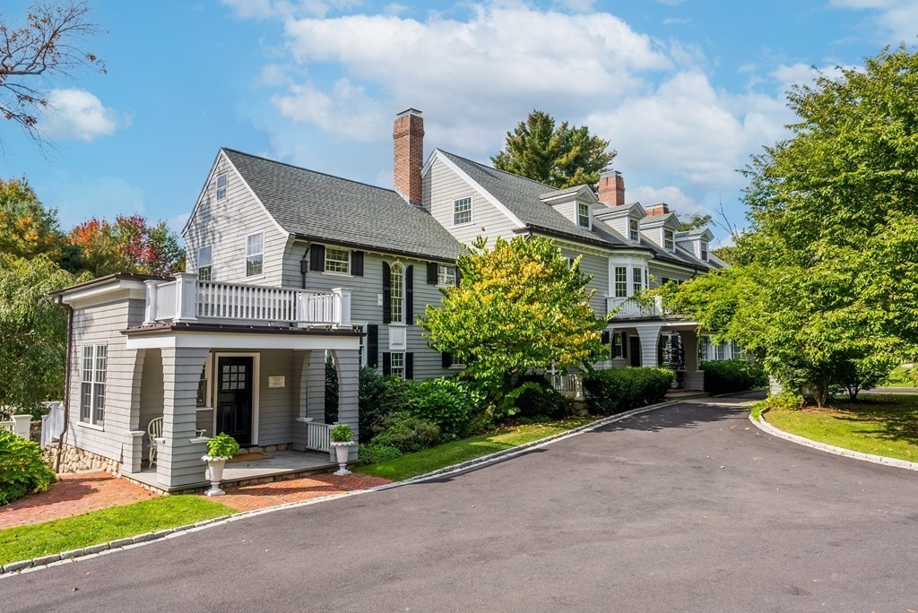 458 Glen Road Weston, MA 02493 - Photo 6 of 36