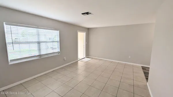 $333,800 | 108 1st Street, Merritt Island, FL 32953