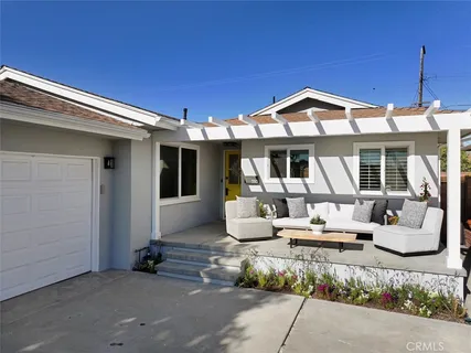 $1,490,000 | 5513 West 138th Place, Hawthorne, CA 90250