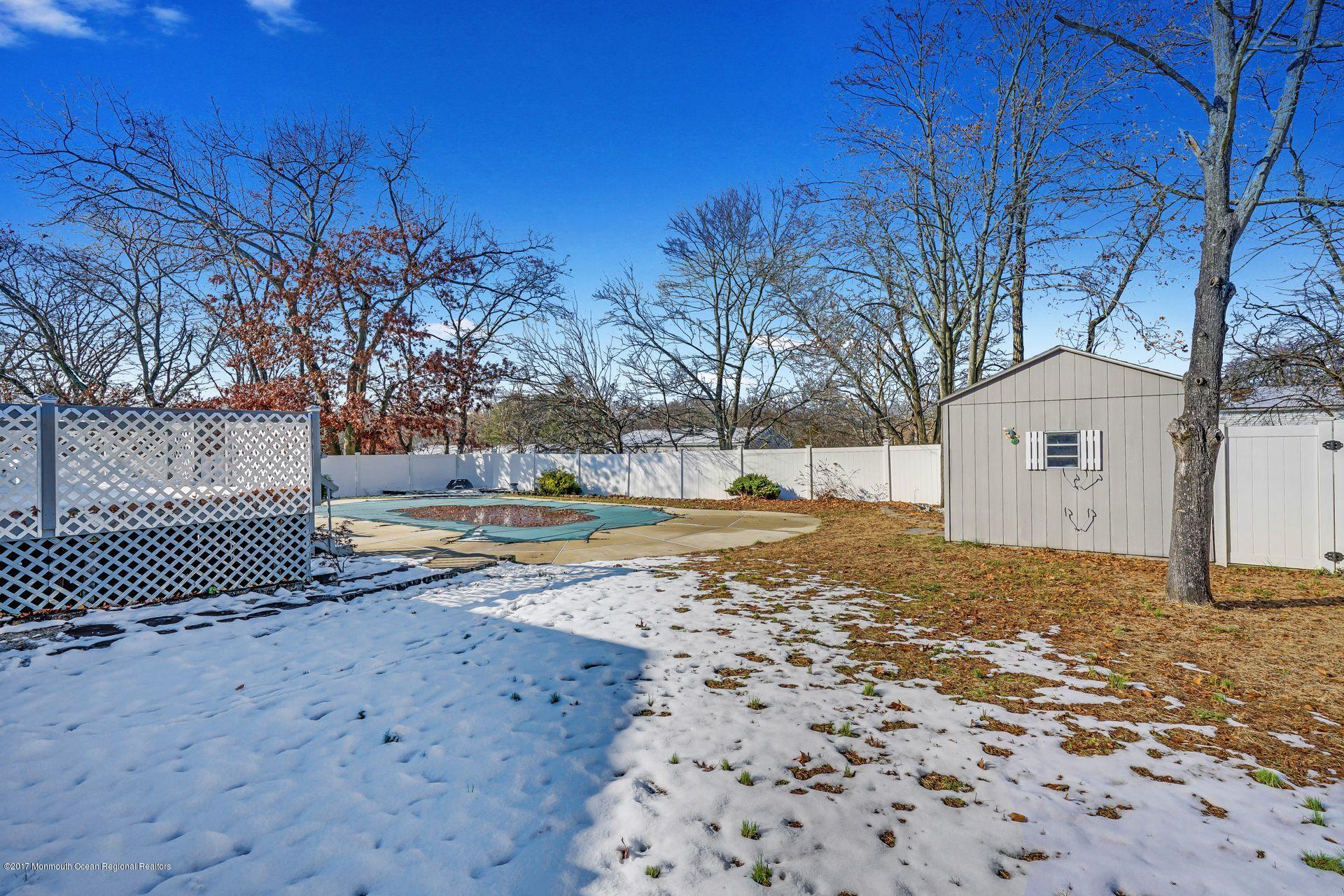 36 Mallard Road Bayville, NJ 08721 - Photo 22 of 28 a view of a yard with a house