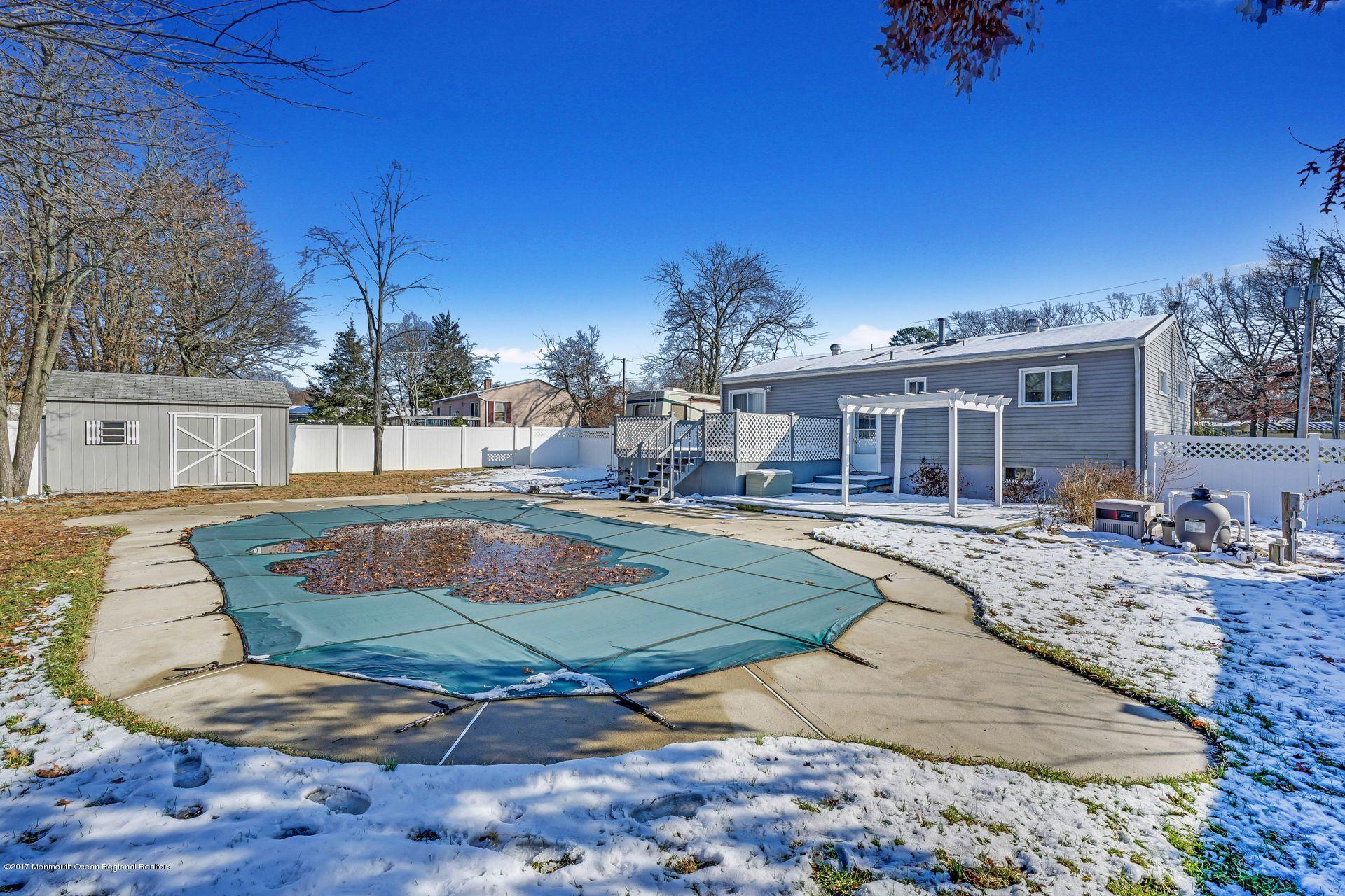 36 Mallard Road Bayville, NJ 08721 - Photo 24 of 28 a view of a house with backyard and sitting area