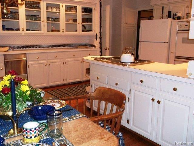 70 Moran Road Grosse Pointe, MI 48236 - Photo 11 of 25 DSCF0034.JPG