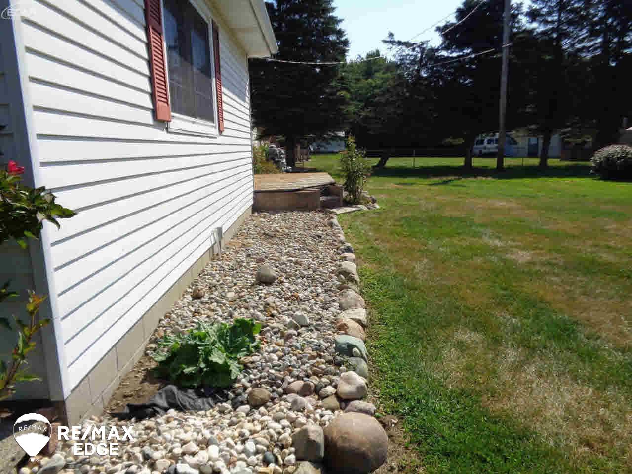5659 Hanes Road Vassar, MI 48768 - Photo 16 of 29