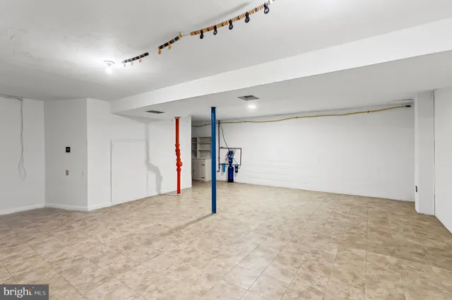 a view of outdoor space and garden