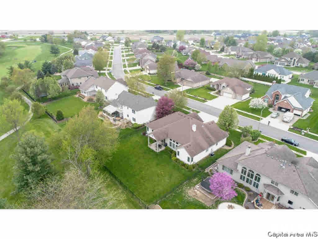 2612 Tartan Way Springfield, IL 62711 - Photo 34 of 36