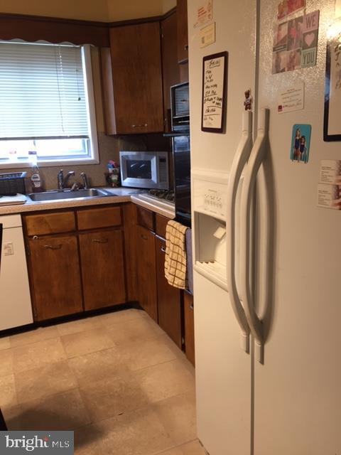 146 Juniper Road Havertown, PA 19083 - Photo 8 of 8