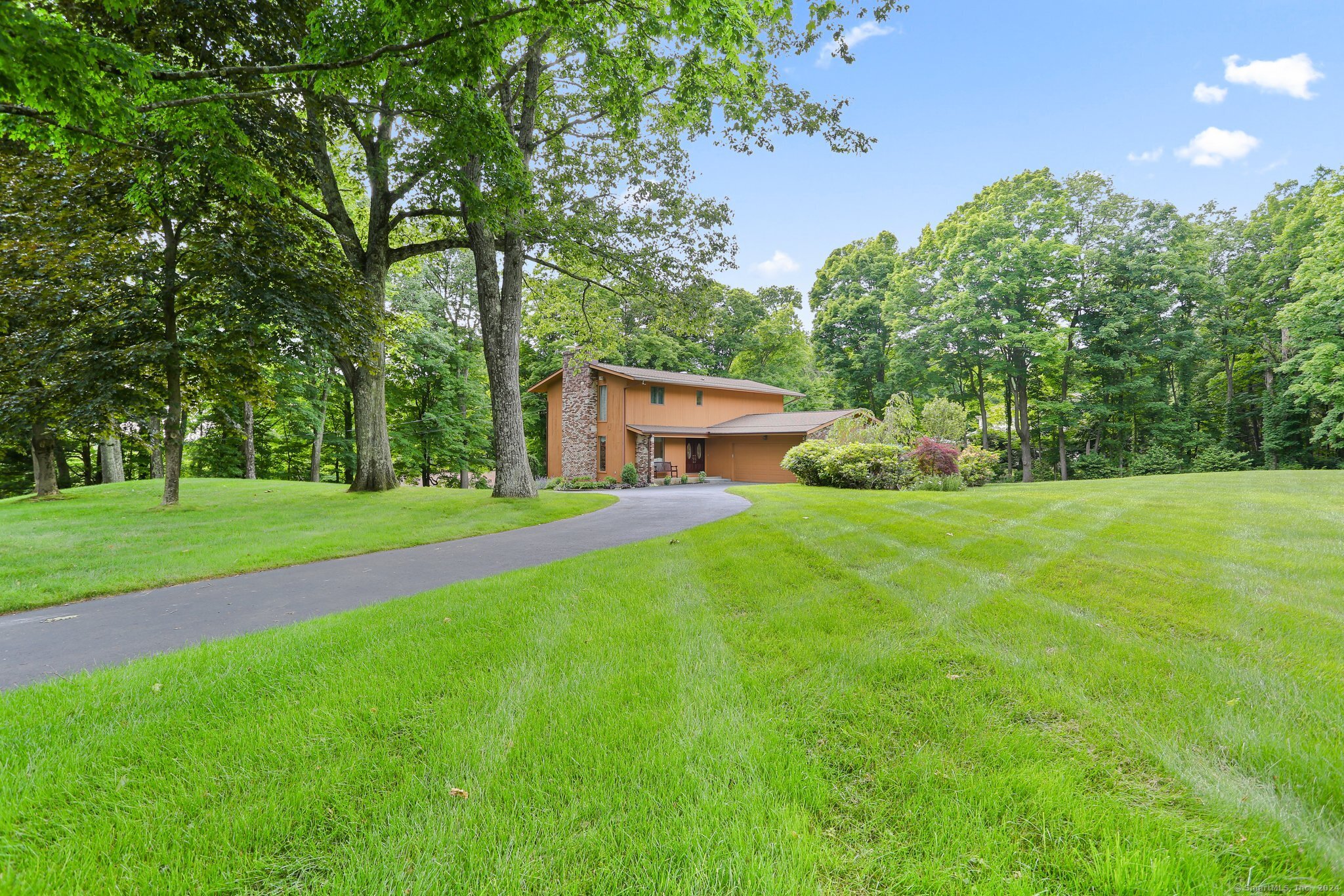 47 Beach Hill Road Trumbull, CT 06611 - Photo 1 of 1