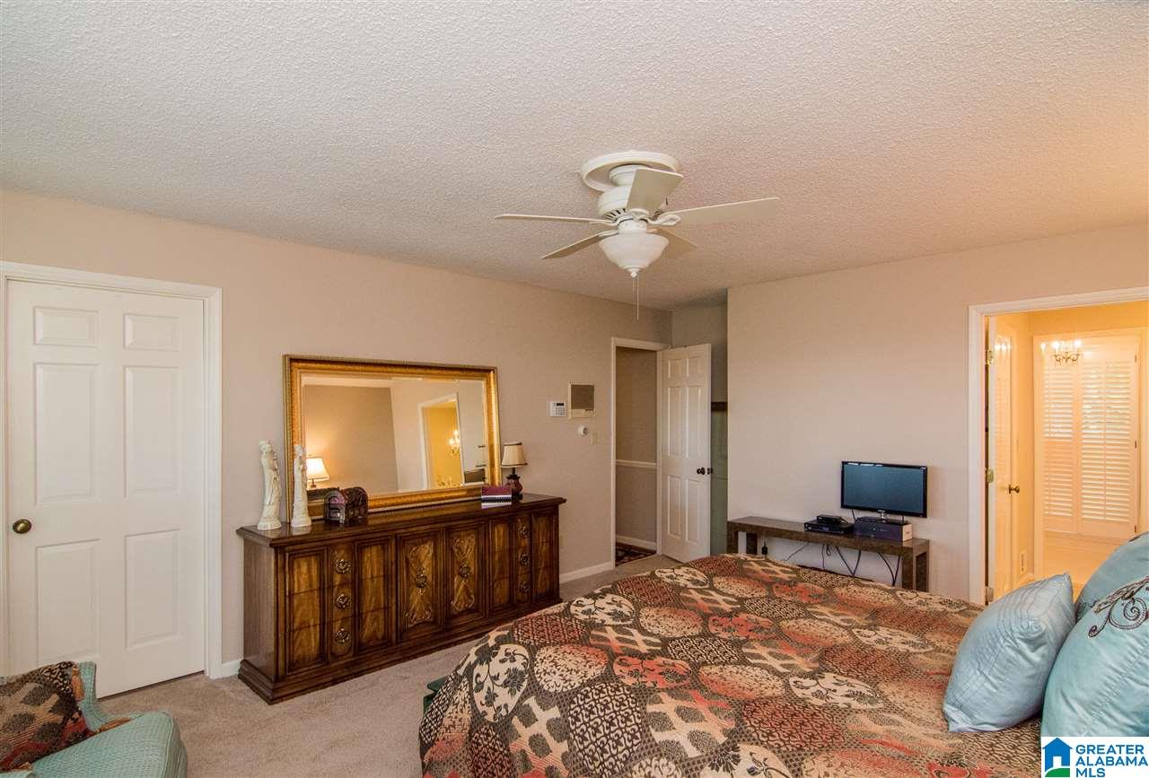 574 Shades Crest Road Birmingham, AL 35226 - Photo 34 of 48
