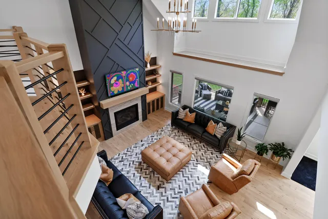 $1,775,000 | 3703 Brigata Drive, Valparaiso, IN 46385