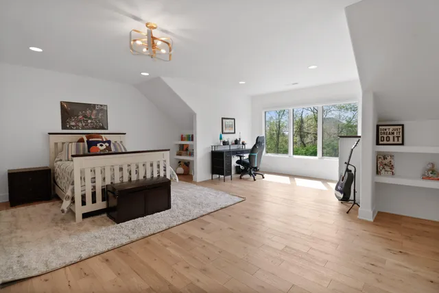 $1,775,000 | 3703 Brigata Drive, Valparaiso, IN 46385