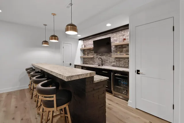 $1,775,000 | 3703 Brigata Drive, Valparaiso, IN 46385