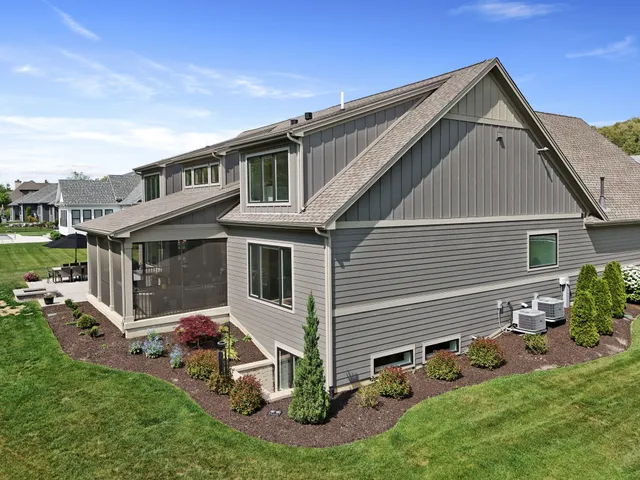 $1,775,000 | 3703 Brigata Drive, Valparaiso, IN 46385