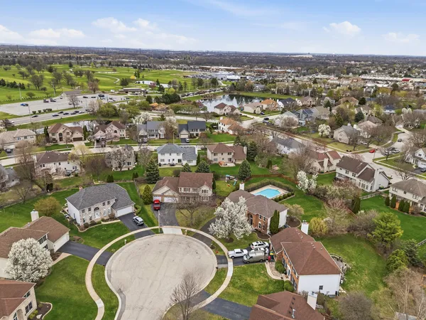 $569,900 | 5104 Prestwick Circle, Plainfield, IL 60586