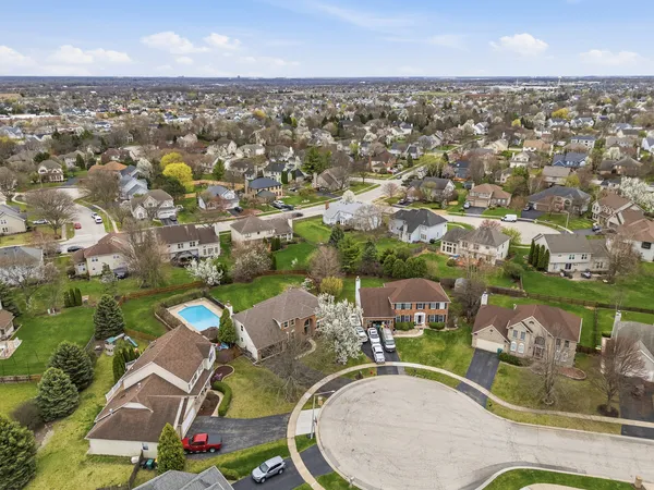 $569,900 | 5104 Prestwick Circle, Plainfield, IL 60586