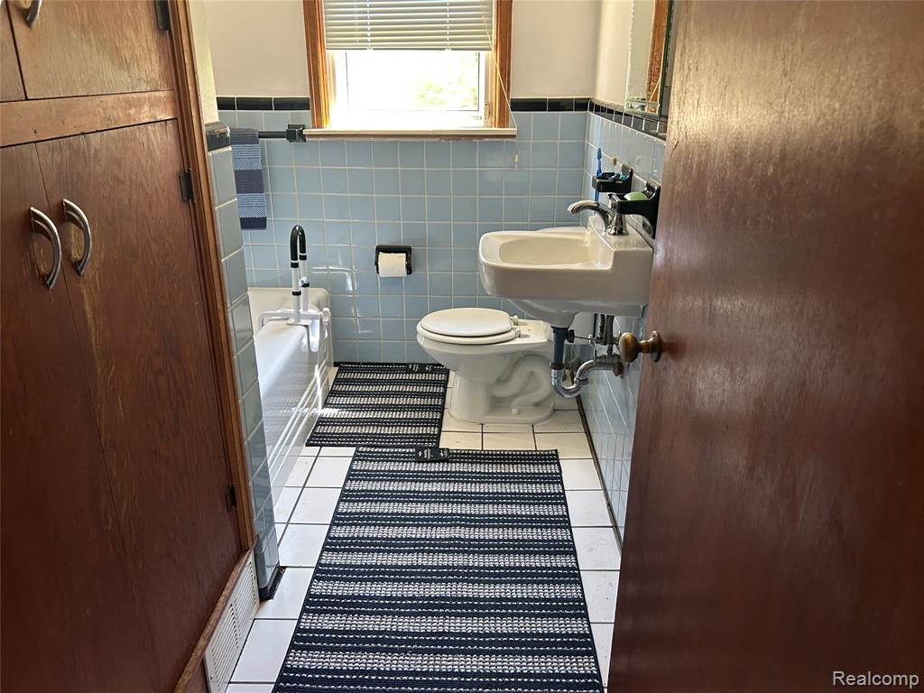 11039 Torrey Road Fenton, MI 48430 - Photo 22 of 28