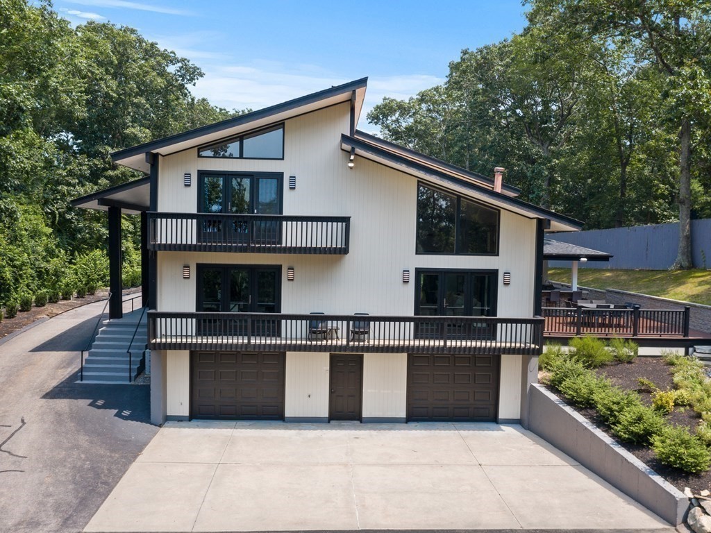 49 Reed Street Rehoboth, MA 02769 - Photo 2 of 40 a view of a house with backyard and kitchen