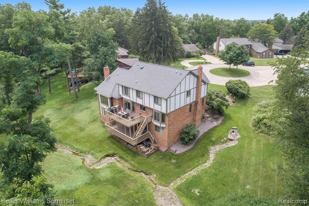 1856 Bromley Lane Rochester Hills, MI 48306 - Photo 40 of 41