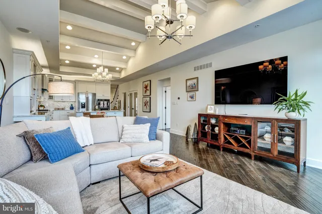 $759,900 | 332 Joshua Tree Drive, Collegeville, PA 19426