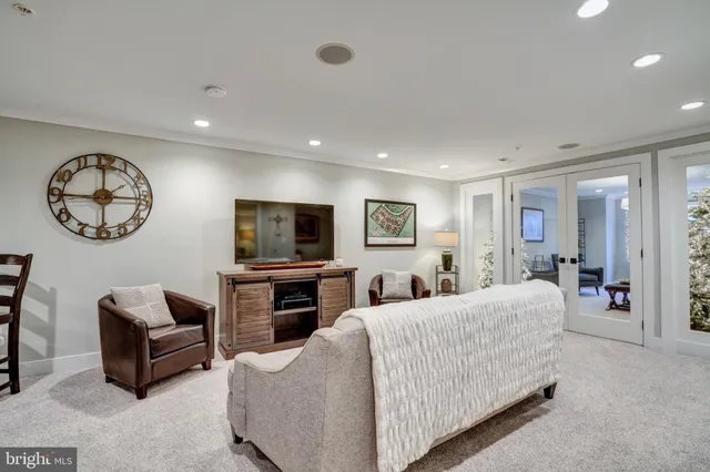 $759,900 | 332 Joshua Tree Drive, Collegeville, PA 19426