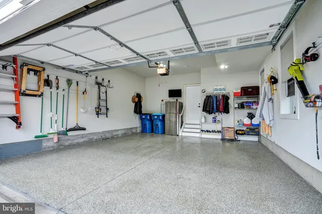 $759,900 | 332 Joshua Tree Drive, Collegeville, PA 19426