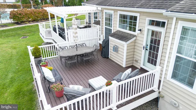 $759,900 | 332 Joshua Tree Drive, Collegeville, PA 19426