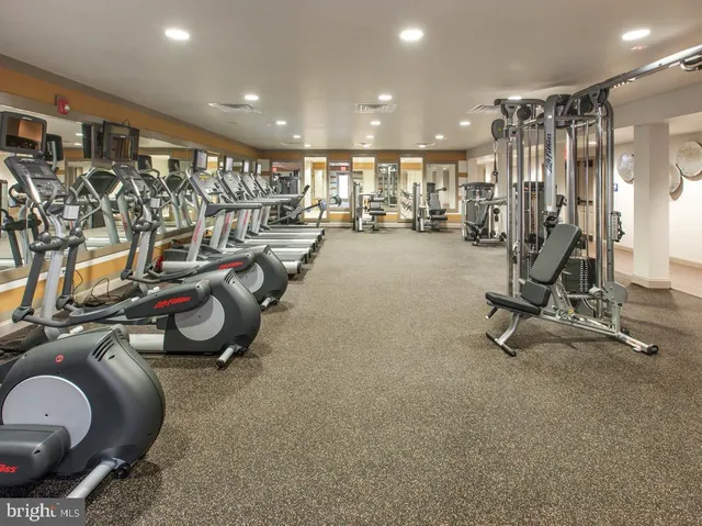 $759,900 | 332 Joshua Tree Drive, Collegeville, PA 19426