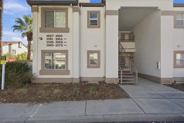 $299,999 | 8020 Walerga Road, Unit 1059, Antelope, CA 95843