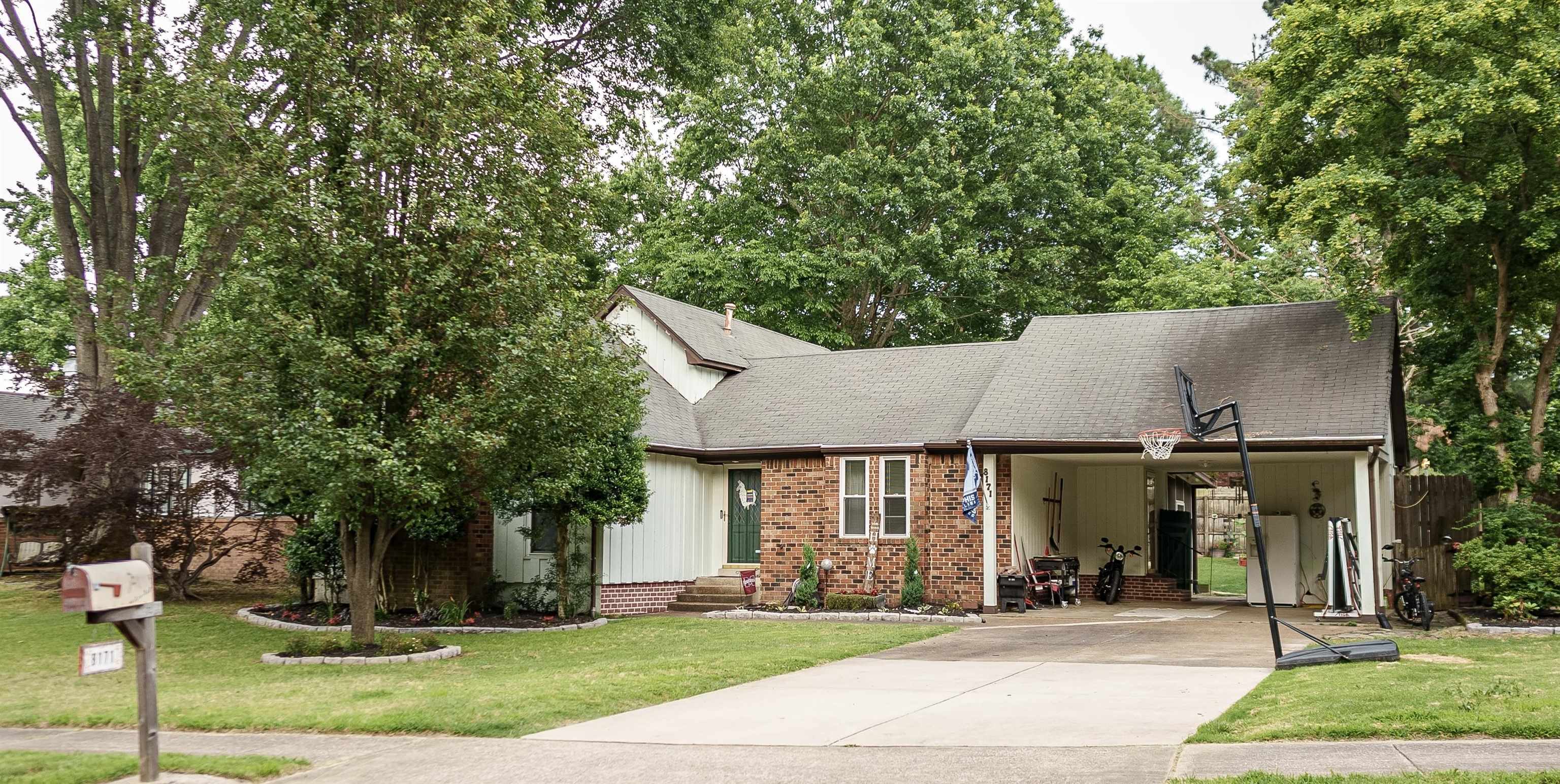 8171 Valley Ridge Trail Memphis, TN 38016 - Photo 1 of 17 Gallery Image 1