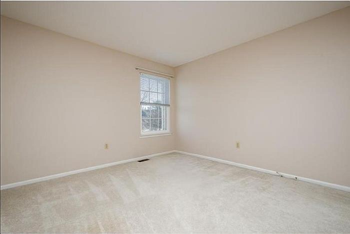 75 Castleton Road Princeton, NJ 08540 - Photo 12 of 33