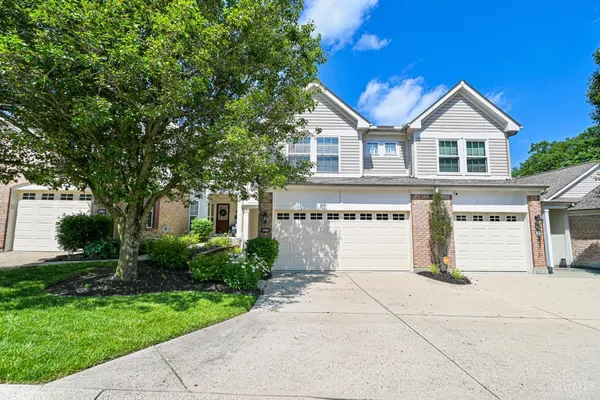$329,900 | 5795 Heights Court, Cincinnati, OH 45247