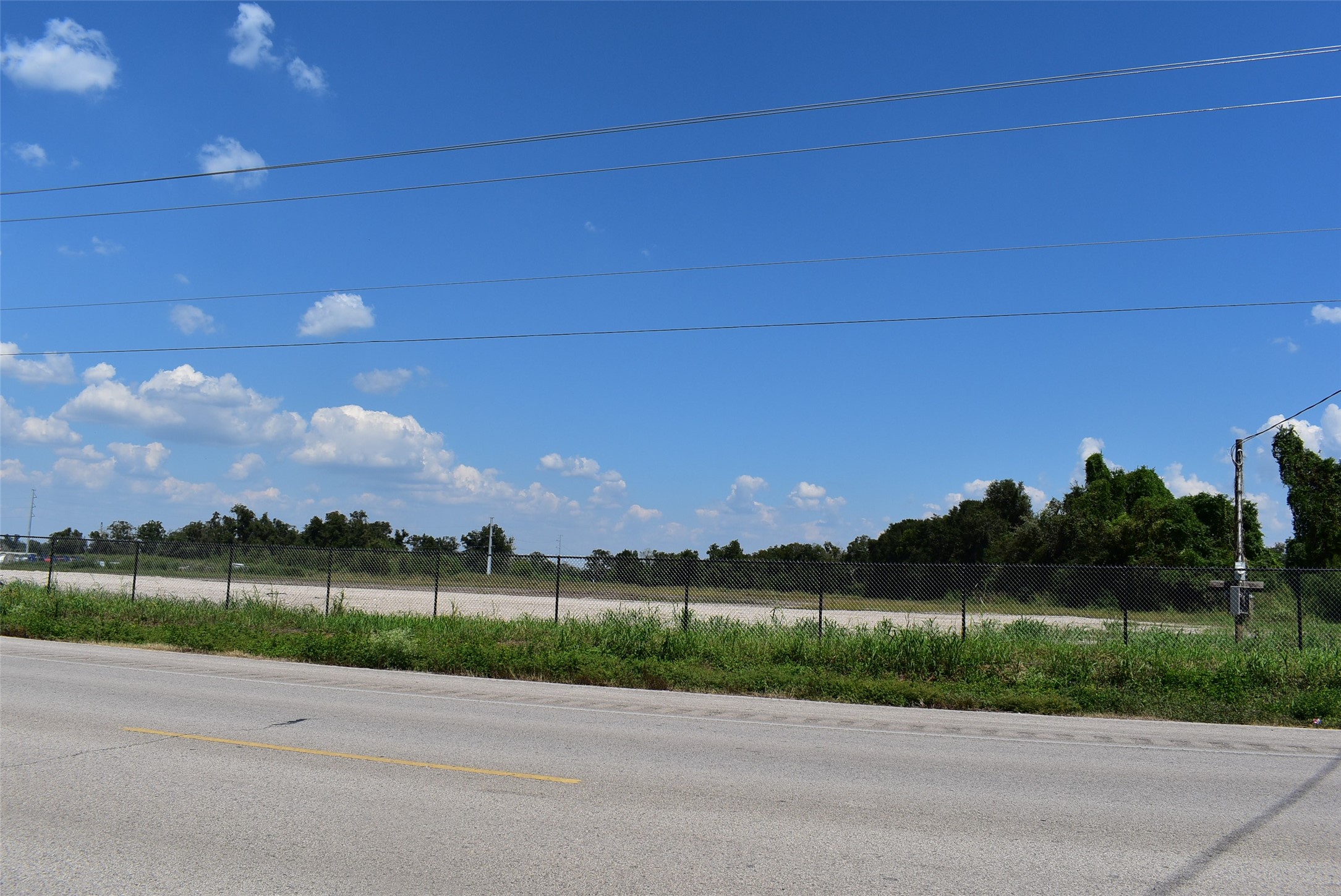 8911 FM 524 Road Sweeny, TX 77480 - Photo 5 of 19 a view of a lake
