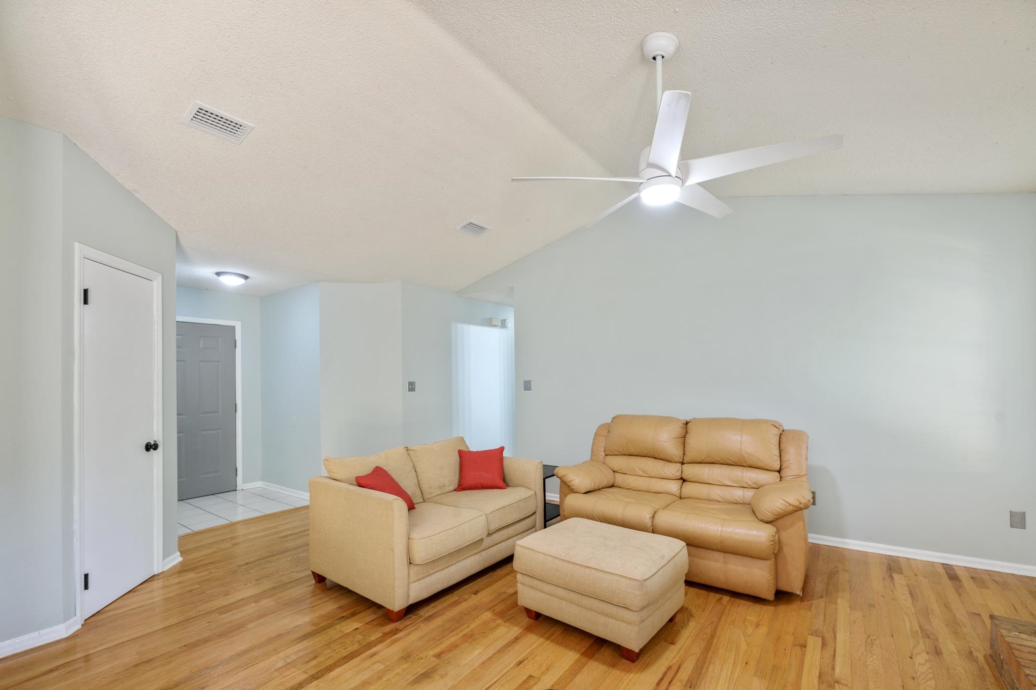 1835 Folkstone Road Tallahassee, FL 32312 - Photo 7 of 37
