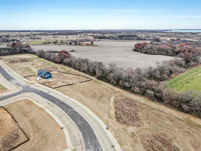 $119,900 | Lot 6 Hawks View, Edgerton, WI 53534