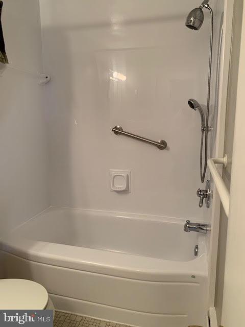 61 Llanfair Road, Unit C2 Ardmore, PA 19003 - Photo 14 of 17 New Tub