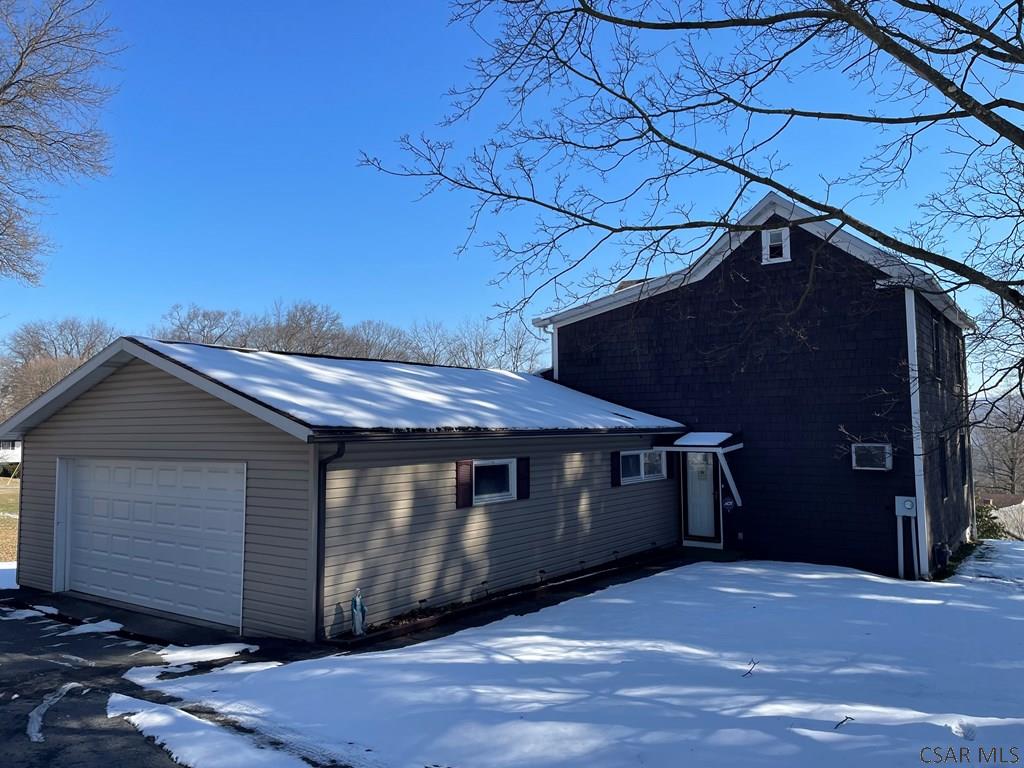 256 Hershberger Road Johnstown, PA 15905 - Photo 10 of 36