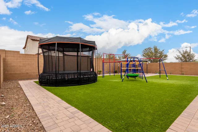 $659,900 | 17652 West Straight Arrow Lane, Surprise, AZ 85387