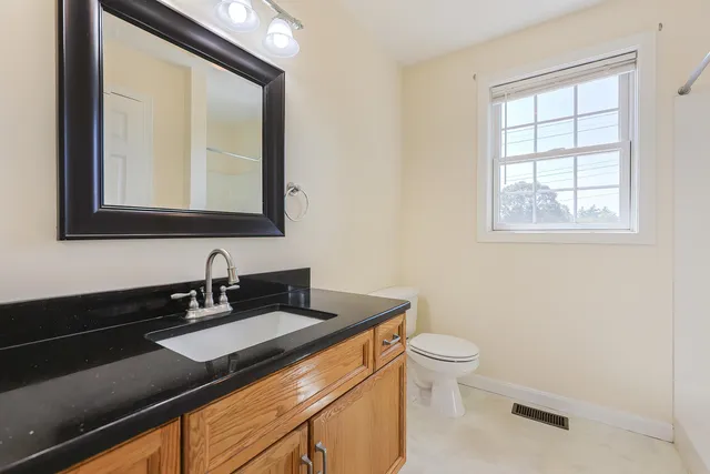 $674,900 | 10 Hummingbird Lane, Unit 84003, Derry, NH 03038