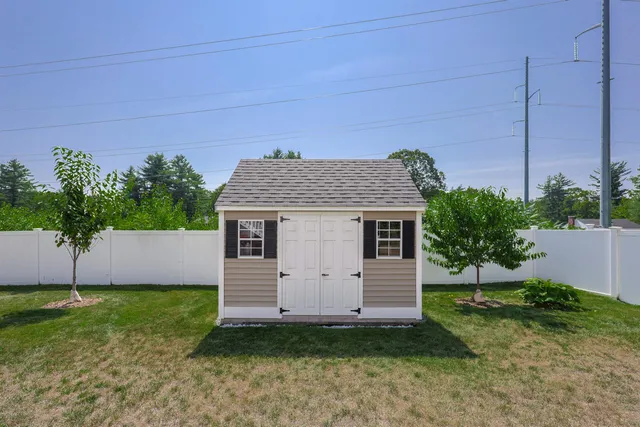 $674,900 | 10 Hummingbird Lane, Unit 84003, Derry, NH 03038