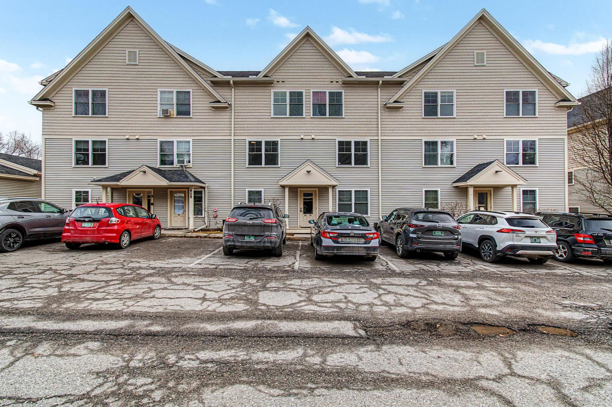 87 John Fay Road, Unit 307 South Burlington, VT 05403 - Photo 1 of 33