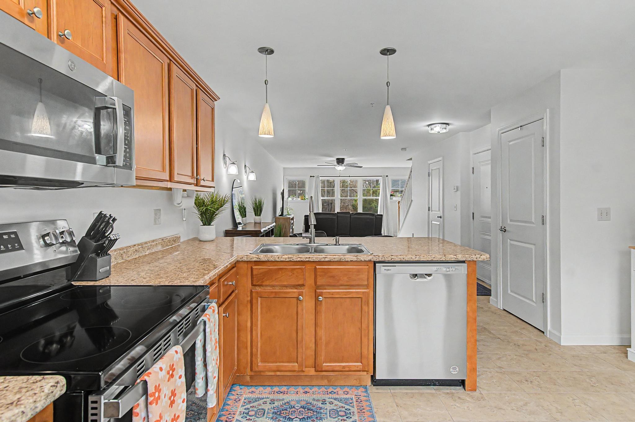 87 John Fay Road, Unit 307 South Burlington, VT 05403 - Photo 13 of 33