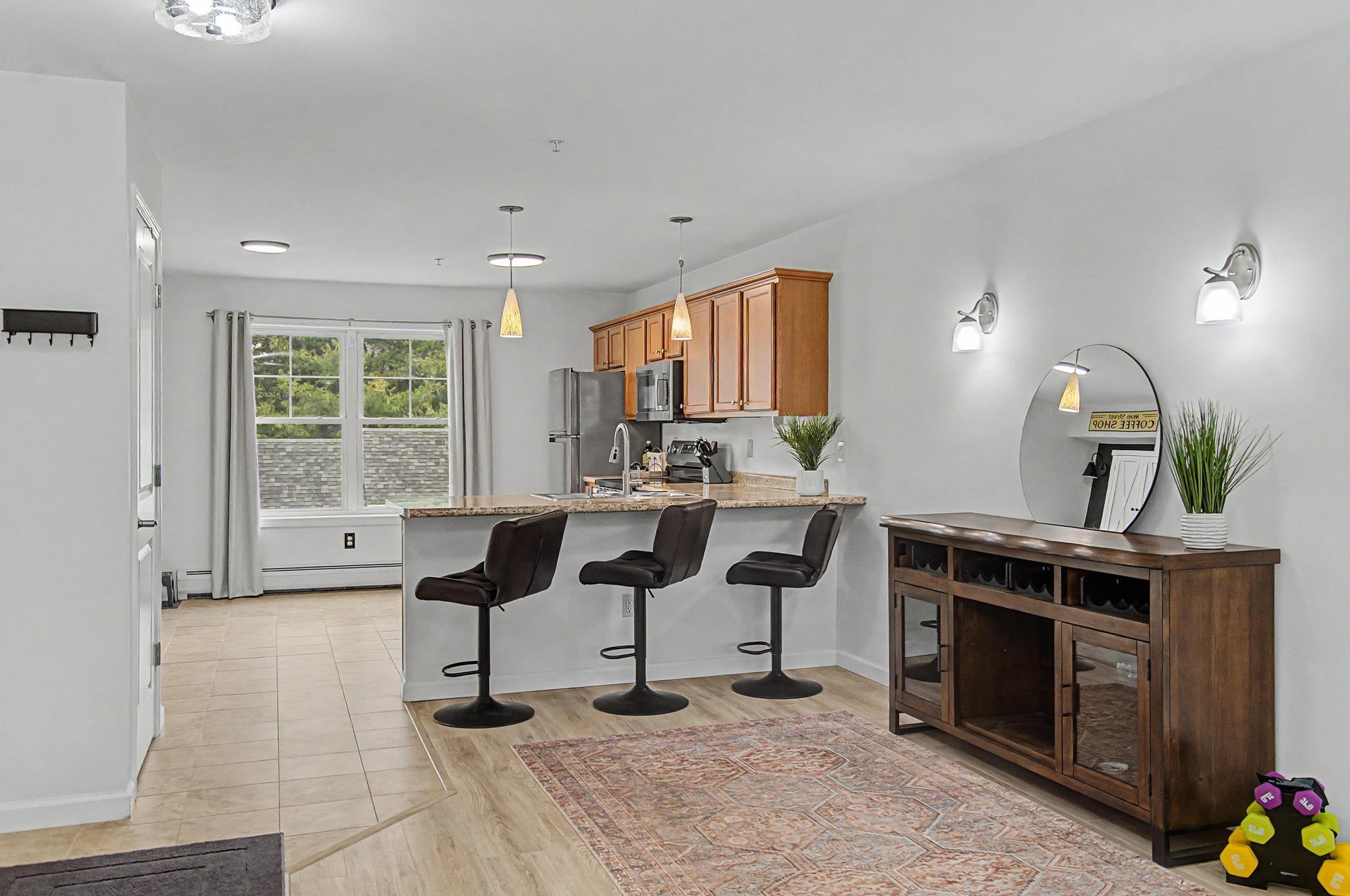 87 John Fay Road, Unit 307 South Burlington, VT 05403 - Photo 2 of 33
