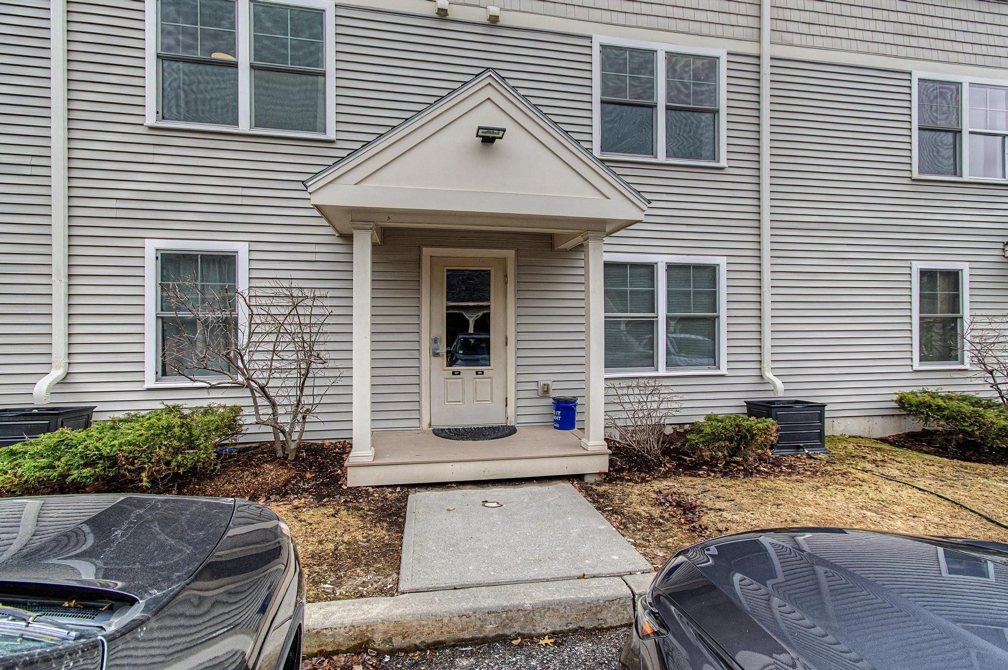 87 John Fay Road, Unit 307 South Burlington, VT 05403 - Photo 32 of 33