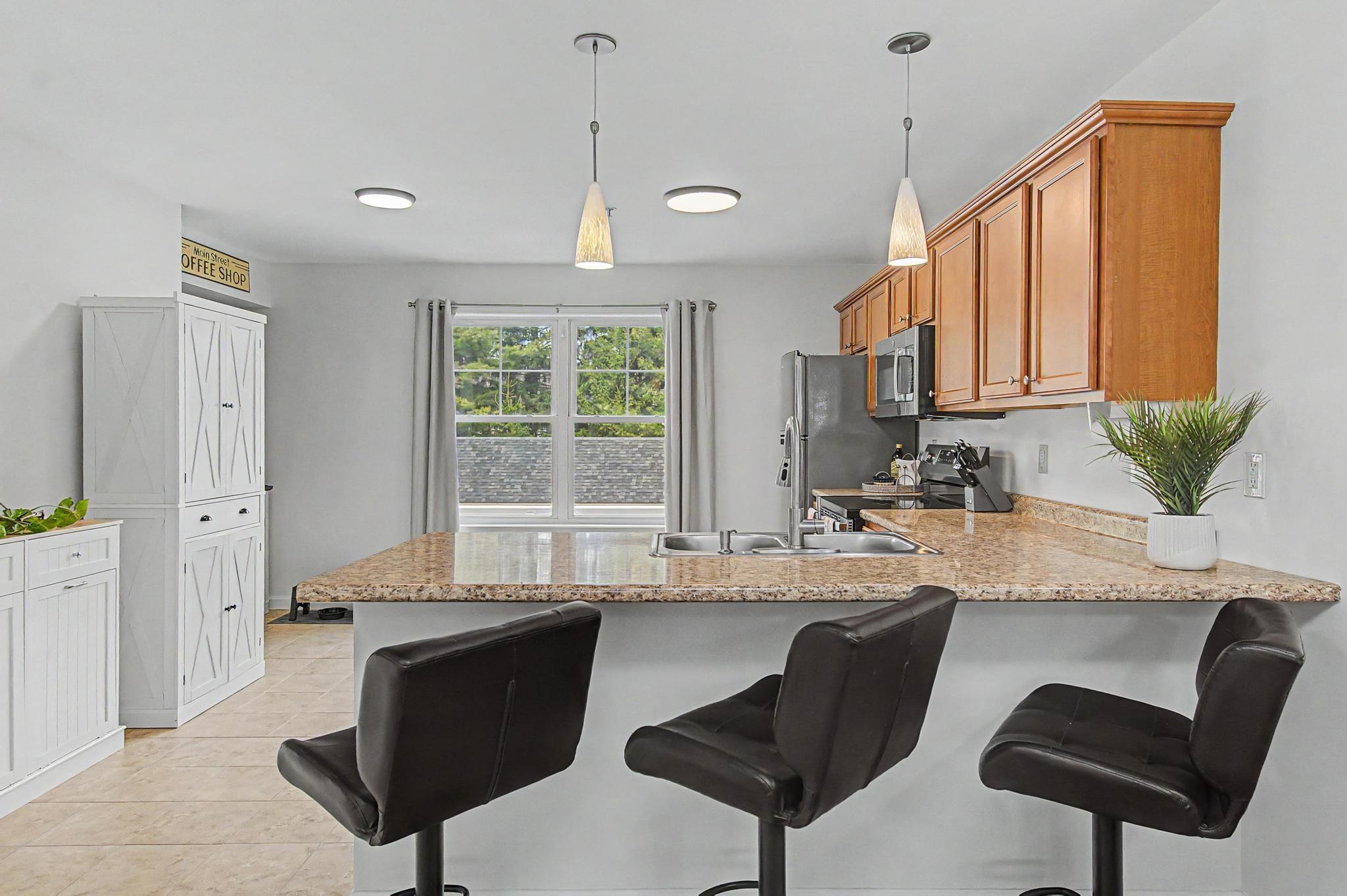 87 John Fay Road, Unit 307 South Burlington, VT 05403 - Photo 6 of 33