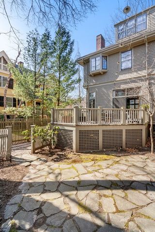 $2,395,000 | 130 Brattle Street, Unit B, Cambridge, MA 02138