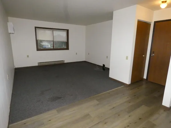 $655 | 401 Grant, Unit 6, Blue River, WI 53518