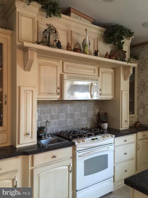 2965 Turkey Point Road North East, MD 21901 - Photo 19 of 28 Kitchen