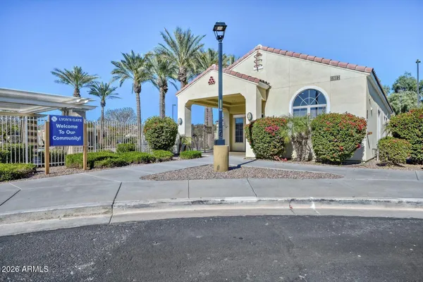 $442,900 | 2220 South Buckaroo Trail, Gilbert, AZ 85295