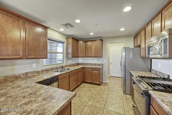 $442,900 | 2220 South Buckaroo Trail, Gilbert, AZ 85295