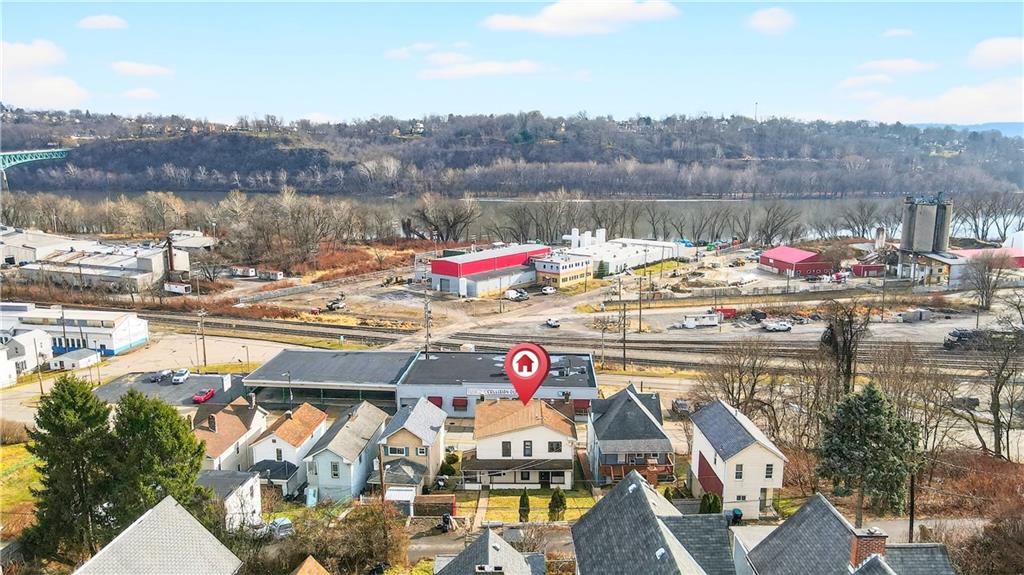 422 West 7th Avenue Tarentum, PA 15084 - Photo 47 of 50 a aerial view of a house with lake view