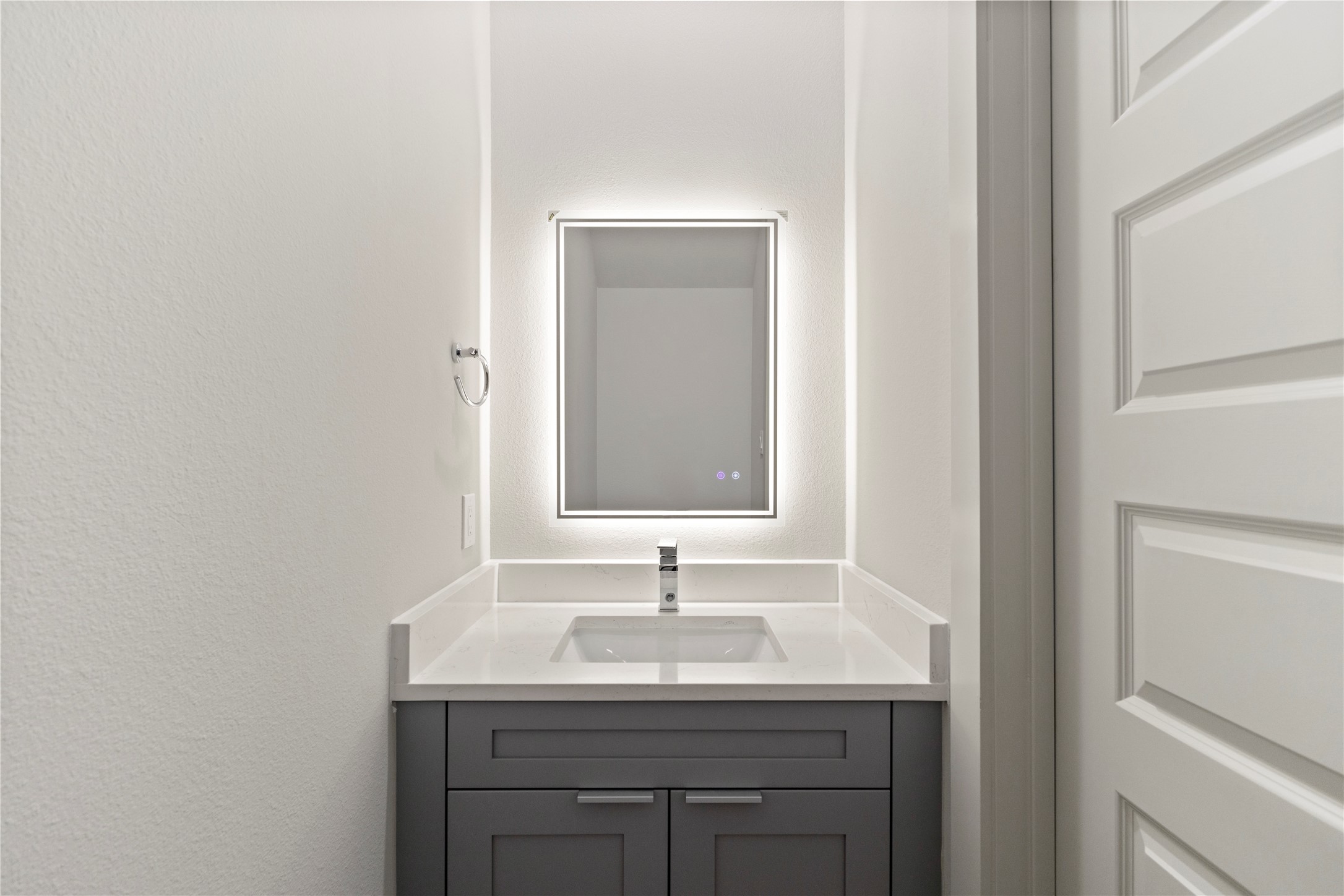 5726 Rucio Lane Houston, TX 77092 - Photo 12 of 30 a bathroom with a sink and a mirror